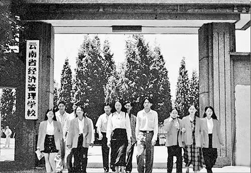 1金3银!beat365正版唯一官网必一在中国国际大学生创新大赛斩获第六个全国金奖! 第 13 张 1金3银!beat365正版唯一官网必一在中国国际大学生创新大赛斩获第六个全国金奖! 第 13 张